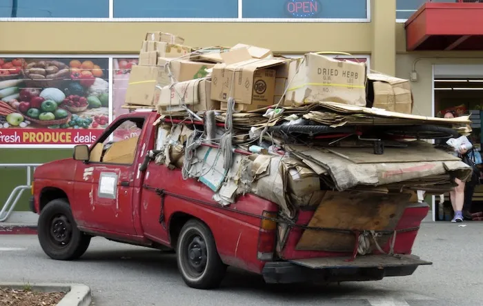 The Ultimate Clutter-Clearing Guide for Homeowners